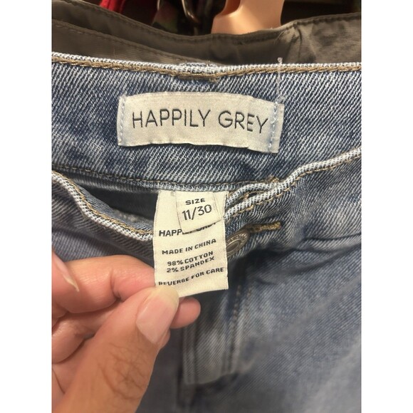 Women’s Size 11 30 Happily Gray Gabby Cotton Medium Wash Blue Denim Cargo Jeans - Picture 3 of 6